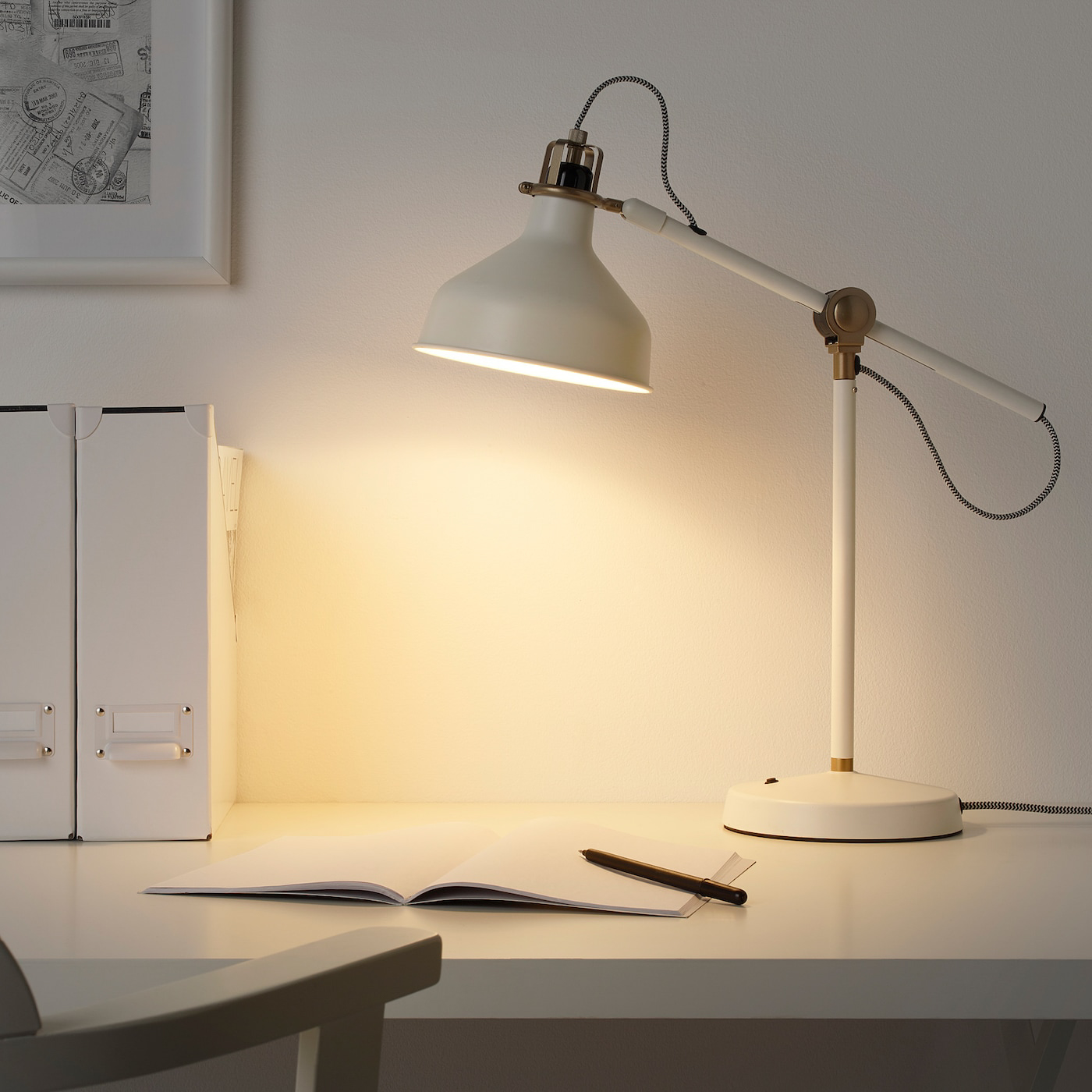 Revolutionizing Light with Rechargeable LED Lampes