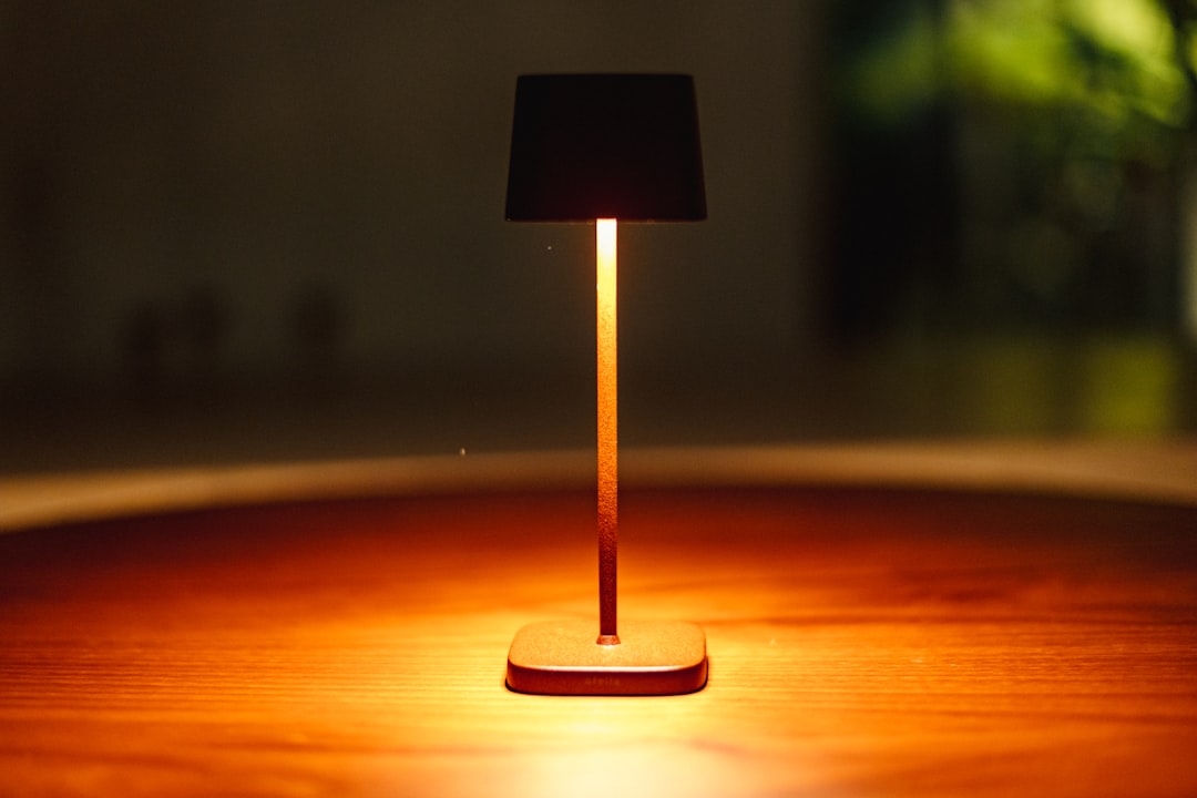 Photo wood floor lamp