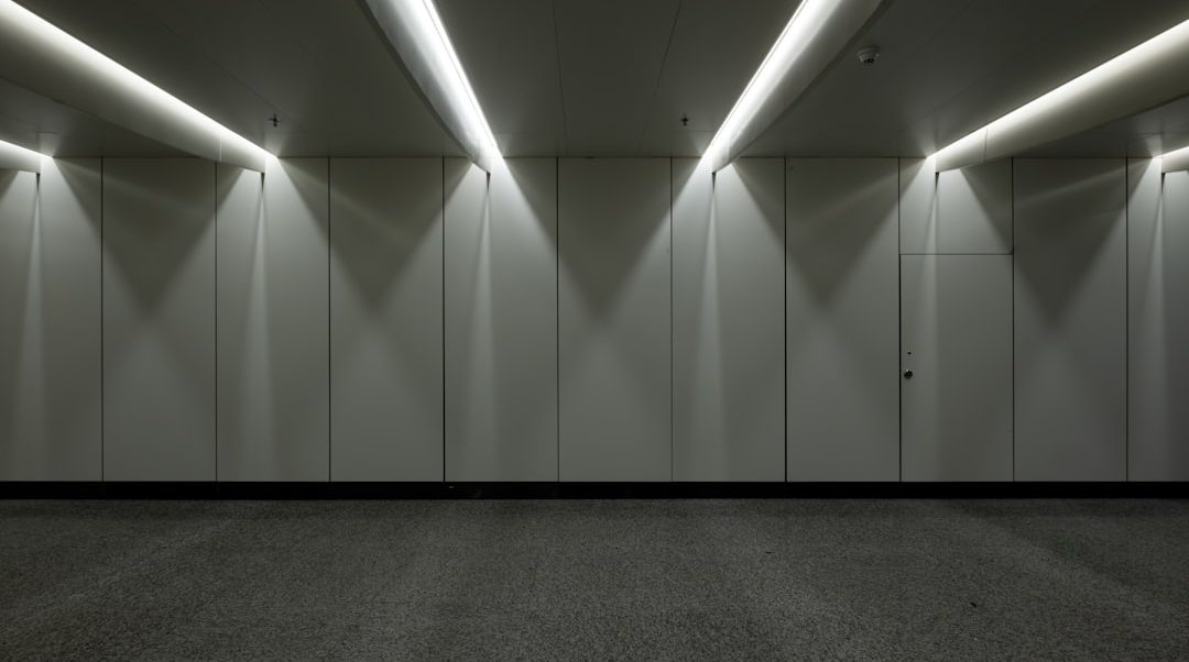 Photo white floor lamp