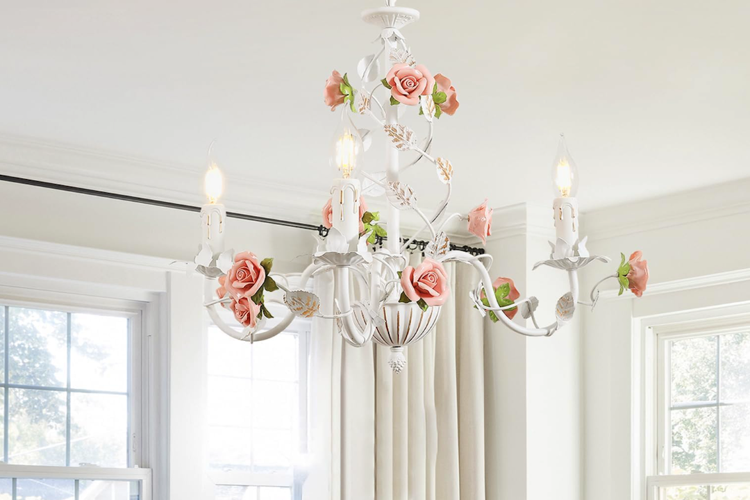 Modern Homes: Smart Lighting Fixtures